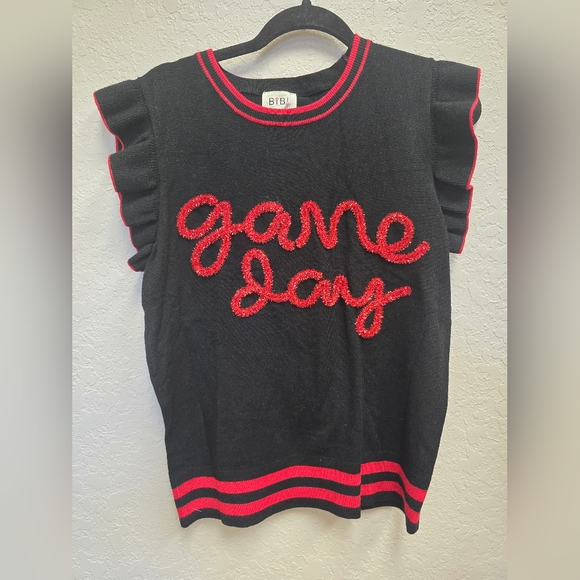 BiBi Game Day Red and Black Tinsel Puff Ruffle Sleeve Sweater Size  Small - Picture 4 of 10